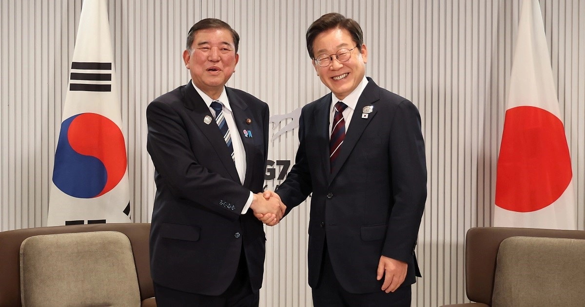 Čelnici Južne Koreje i Japana održali sastanak