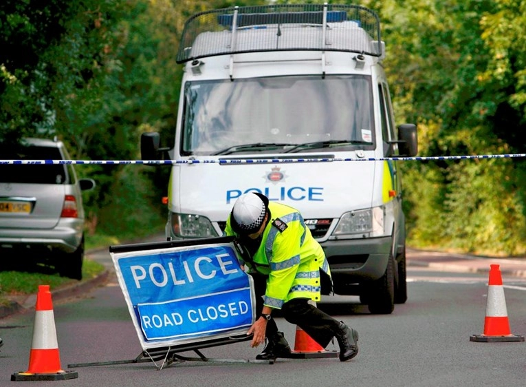 Tragedija u UK-u: Zapalila se kuća, majka i dvoje djece poginuli