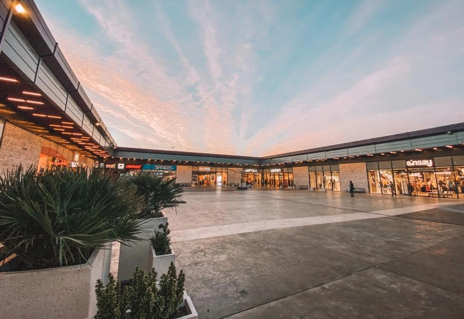 Tržni centar Plaza ipak ‘prelomio’, neće raditi nedjelju