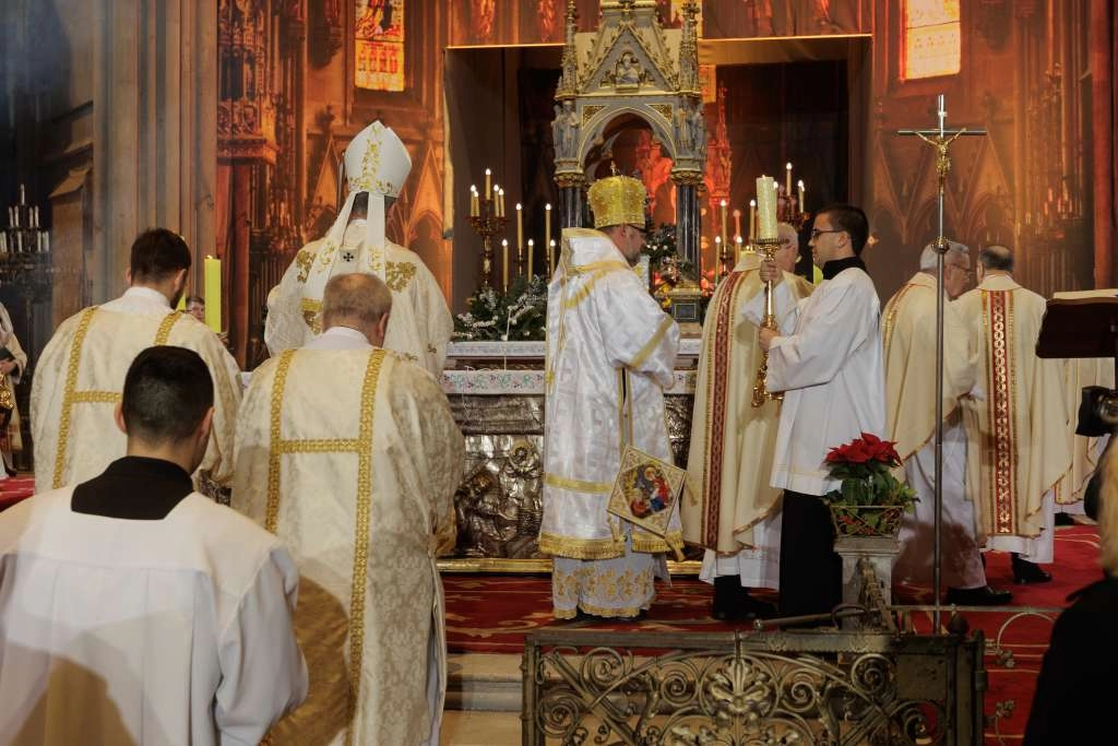 Kutleša na polnoćki: Iz ruševina može niknuti nada