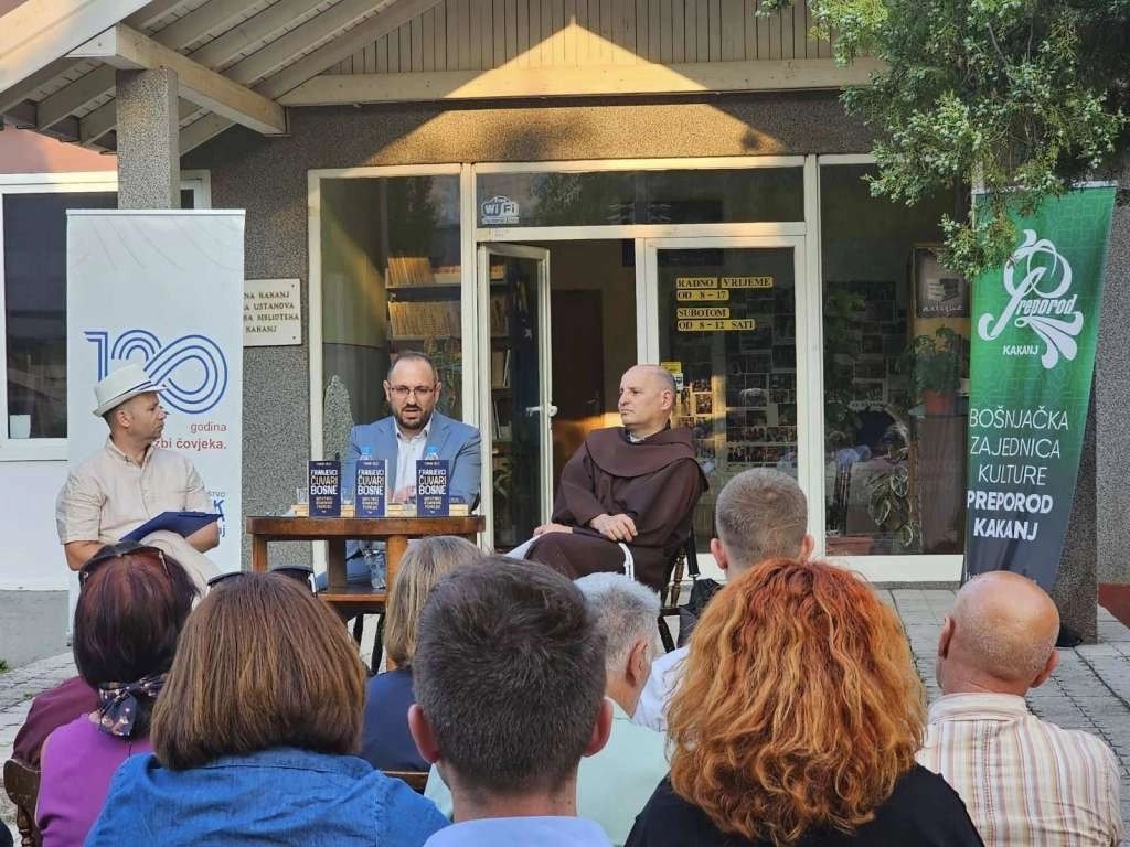 Knjiga Faruka Vele "Franjevci - Čuvari Bosne" predstavljena u Kaknju