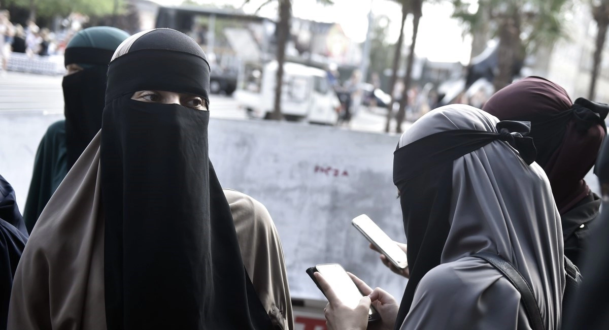 Kazahstan zabranio nošenje odjeće koja prekriva lice u javnosti
