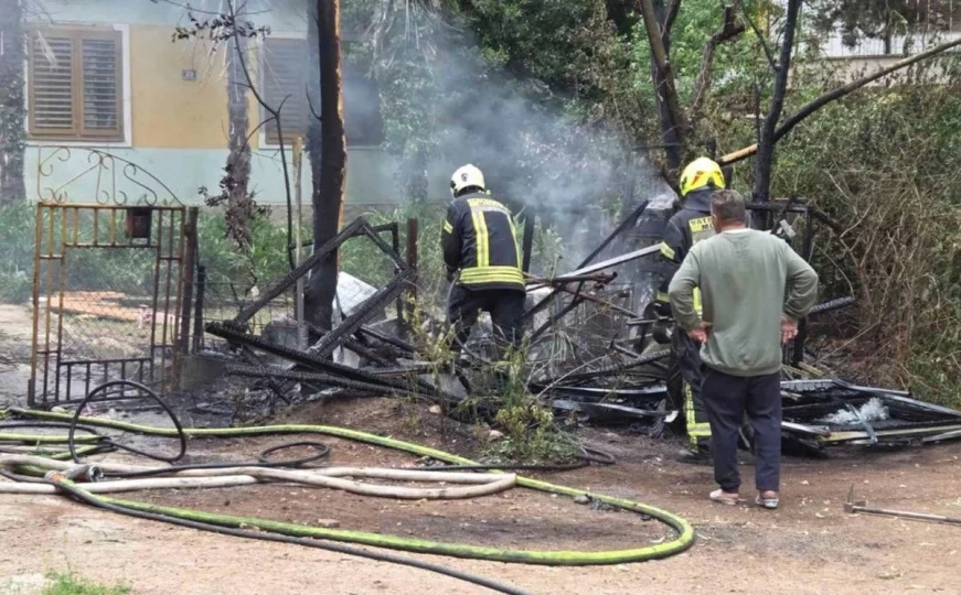 Požar u Mostaru, sve raspoložive vatrogasne jedinice poslane na teren
