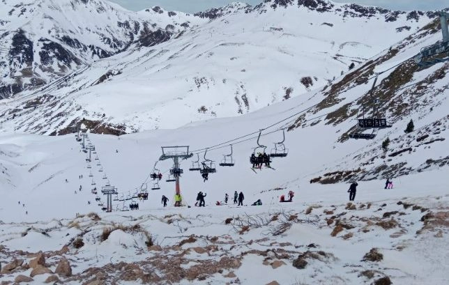 Deseci ozlijeđenih u nesreći na skijaškoj žičari u Španjolskoj