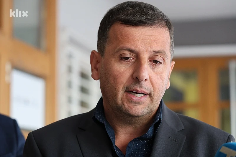 Vukanović:  Lista za pravu i red će pomesti Dodika i Čovića