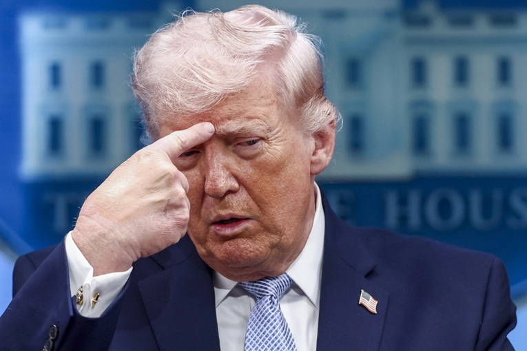 Trump (80): Kad vidite mladiće da hodaju bez nogu, to je Sulejmani
