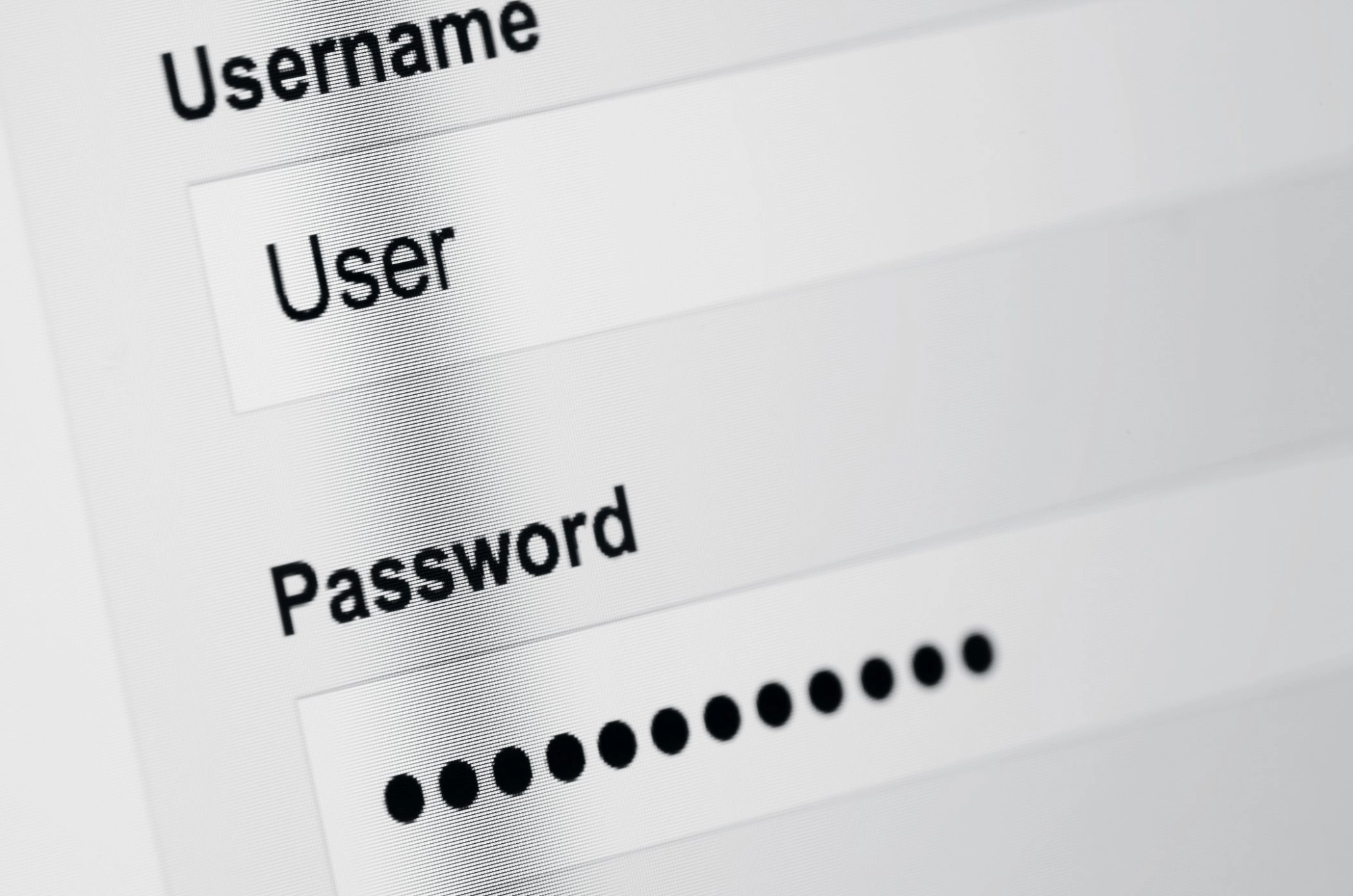 Desetine institucija koristi iste verzije e-mail servera