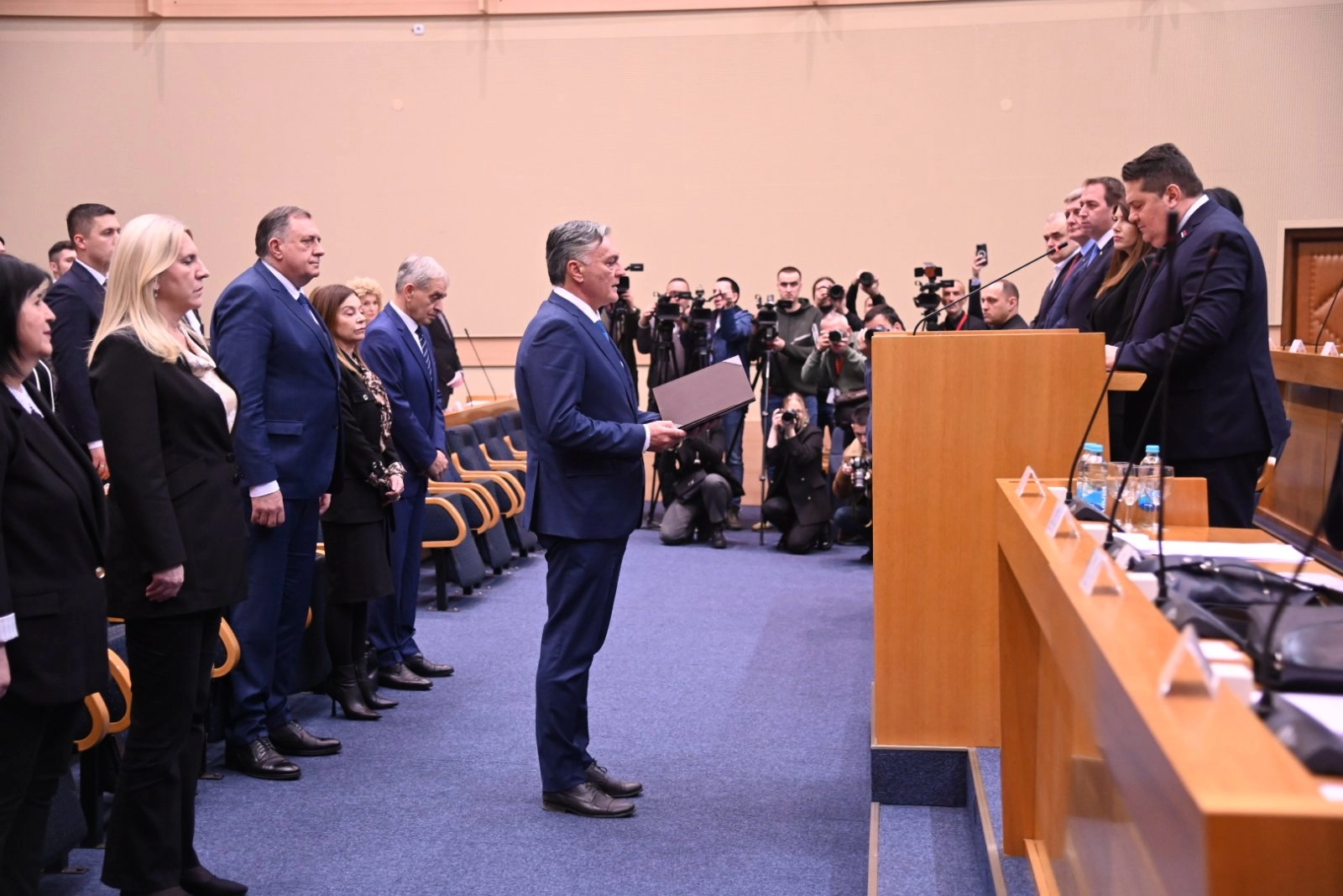 Najnoviji podaci CIK-a: Karan blago povećao prednost u odnosu na Blanušu na prijevremenim izborima