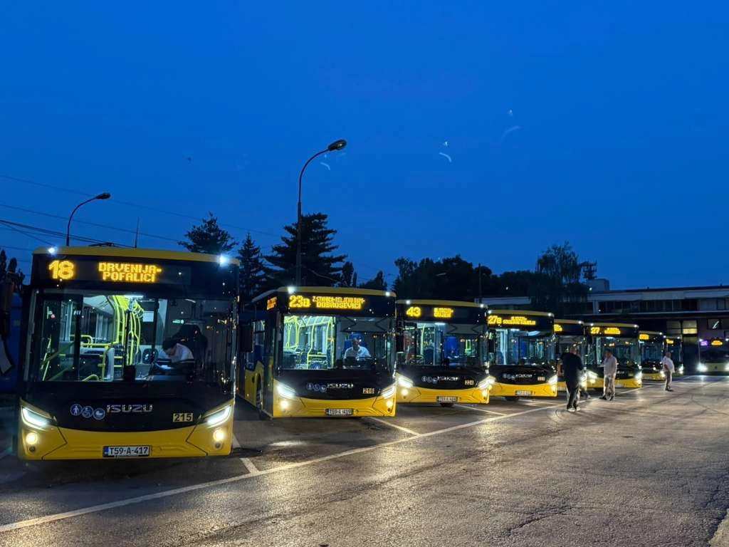 U Sarajevu počelo saobraćati 10 novih ISUZU autobusa