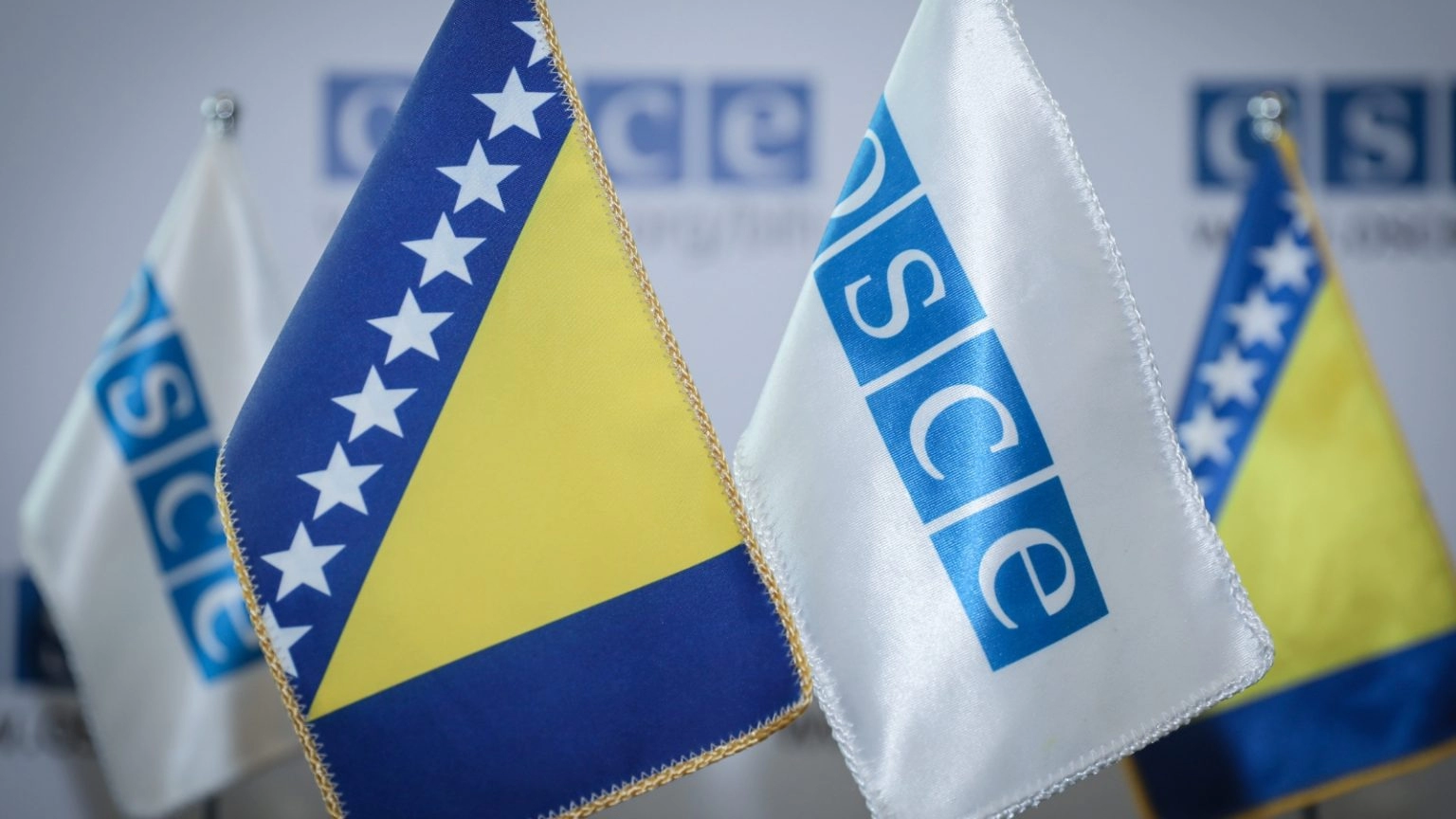 Nacrt Ustava RS-a opasan je pokušaj narušavanja ustavnog poretka BiH, poručili iz OSCE-a
