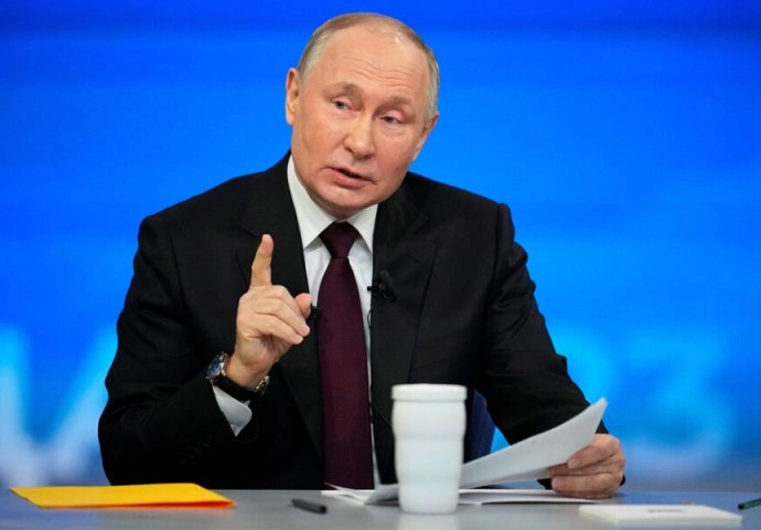 Putin upozorio: Spremni smo odgovoriti na bilo koje prijetnje