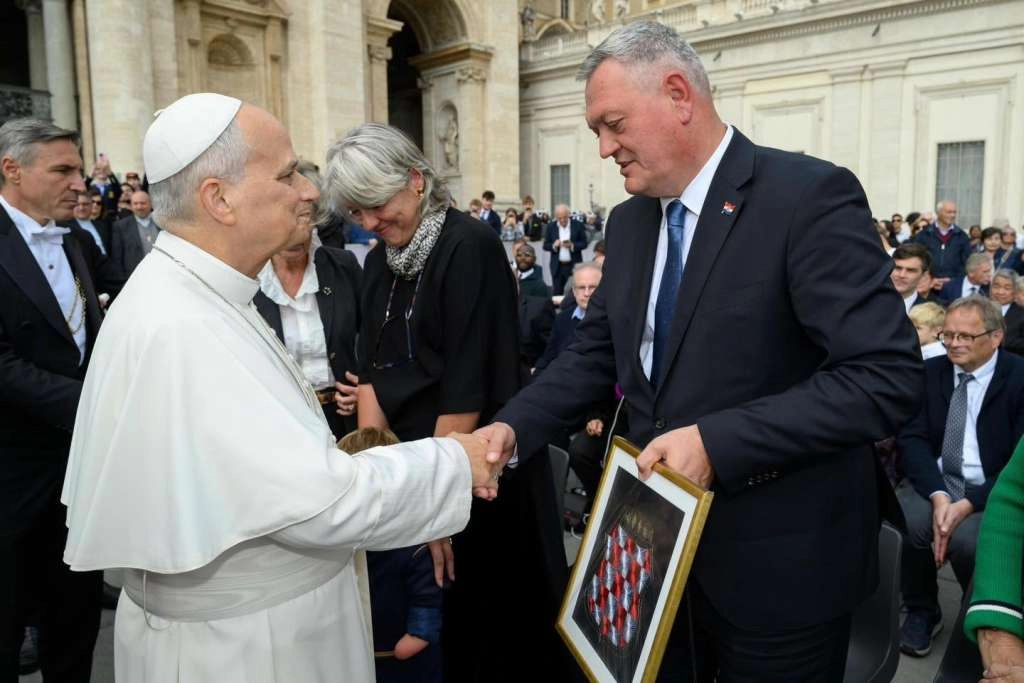 Predsjednik Vlade HBŽ susreo se s papom Lavom XIV. u Vatikanu